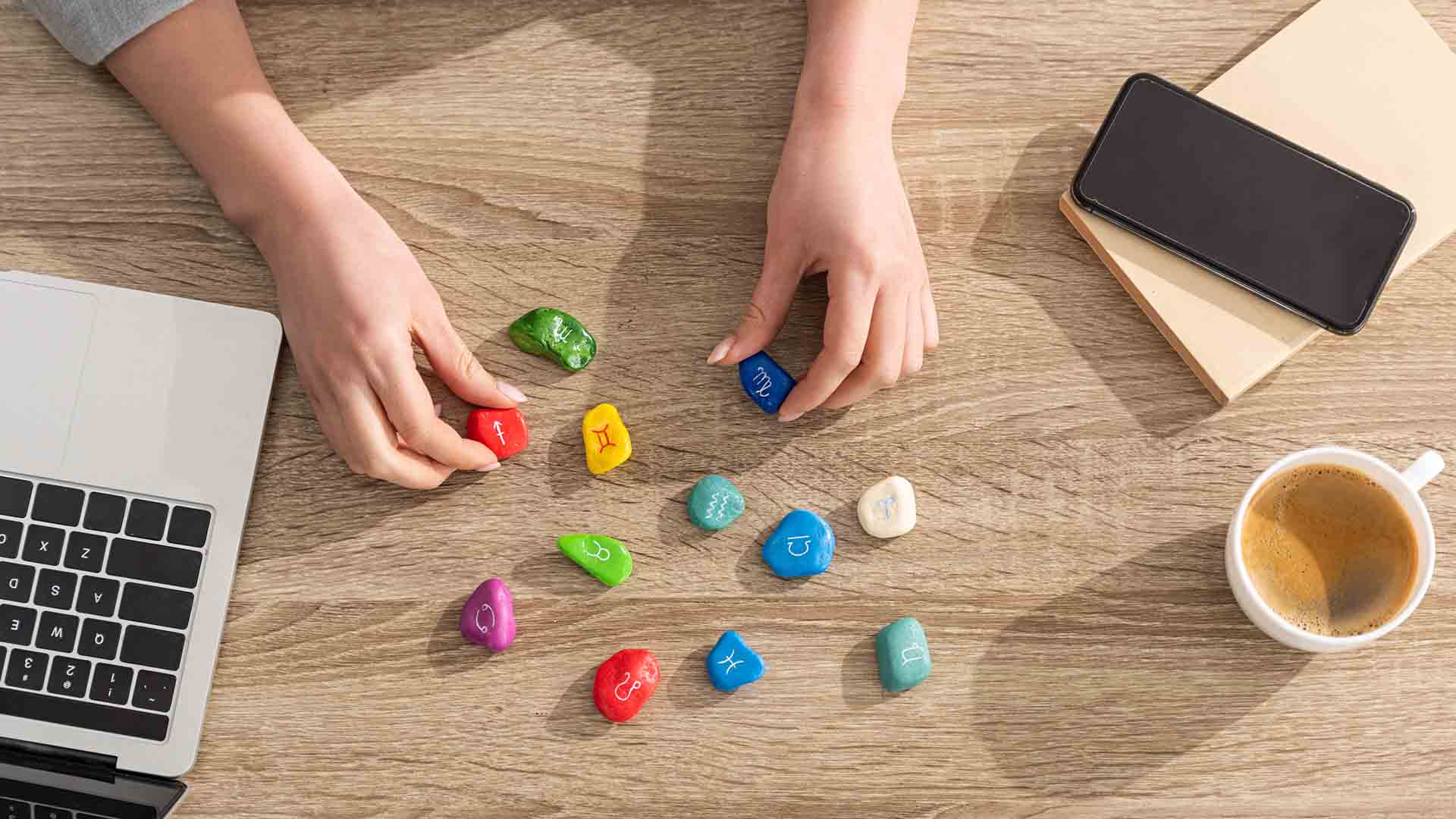تکنیک های مطالعه فال قهوه